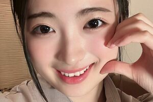 【初撮り】超レア外資系CAの上玉美女えみちゃん21歳 8頭身のスタイル抜群ボディを側位やバックでたっぷり堪能した後は大量射精で子宮を濃厚精子で満たしちゃう♡【中出し】