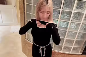 FC2-PPV-4815076 【密着巨乳】距離ゼロの胸圧。艶肌と谷間に包まれる瞬間、理性が吹き飛んだ。 FC2-PPV-4815076 【密着巨乳】距離ゼロの胸圧。艶肌と谷間に包まれる瞬間、理性が吹き飛んだ。